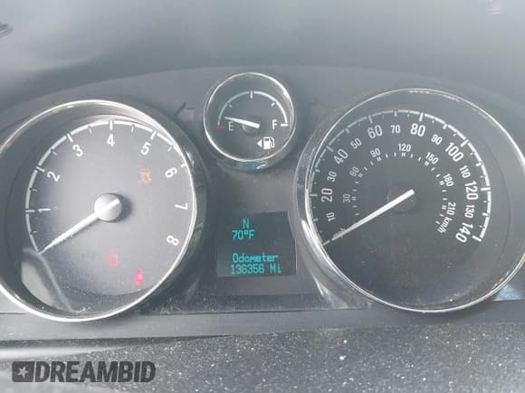 ✅ 2014 Chevrolet Captiva Sport LT • VIN: 3GNAL3EK5ES634354 • Lot: 42398224. Wystawiony na IAAI z przebiegiem 136 356 mil. Bezpłatny archiwum sprzedaży aukcyjnych z USA i szczegółowy raport historii pojazdu na DreamBid. Zdjęcie 7.