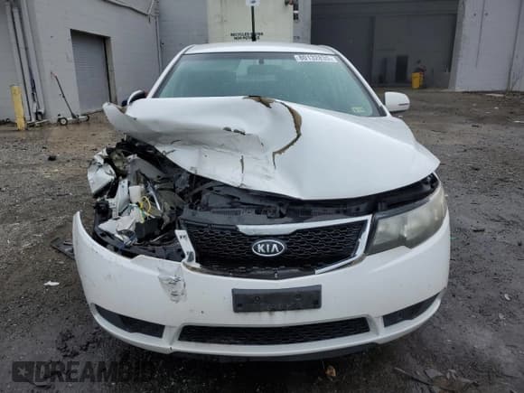 ✅ 2012 Kia Forte EX • VIN: KNAFU4A23C5528349 • Lot: 80132835. Wystawiony na Copart z przebiegiem 78 643 mil. Bezpłatny archiwum sprzedaży aukcyjnych z USA i szczegółowy raport historii pojazdu na DreamBid. Zdjęcie 5.