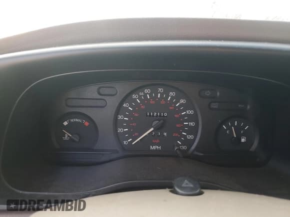 ✅ 1998 Ford Contour LX • VIN: 1FALP6531WK143251 • Lot: 82002575. Wystawiony na Copart z przebiegiem 112 110 mil. Bezpłatny archiwum sprzedaży aukcyjnych z USA i szczegółowy raport historii pojazdu na DreamBid. Zdjęcie 9.