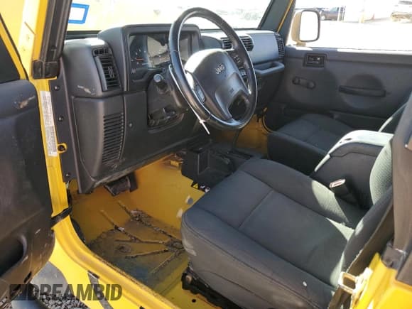 ✅ 2006 Jeep Wrangler Sport • VIN: 1J4FA49SX6P724680 • Lot: 87295265. Listed on Copart with 86,384 mi. Free auction sales archive from the USA and detailed vehicle history report at DreamBid. Image 8.
