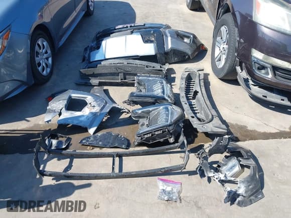 ✅ 2021 GMC Yukon AT4 • VIN: 1GKS2CKD2MR315392 • Lot: 43355371. Listed on IAAI with 65,682 mi. Free auction sales archive from the USA and detailed vehicle history report at DreamBid. Image 12.