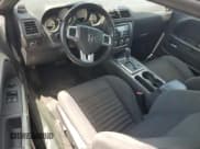 ✅ 2011 Dodge Challenger • VIN: 2B3CJ4DG7BH510905 • Lot: 64274734. Wystawiony na Copart z przebiegiem Nie podano. Bezpłatny archiwum sprzedaży aukcyjnych z USA i szczegółowy raport historii pojazdu na DreamBid. Zdjęcie 8.