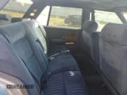 ✅ 1990 Pontiac Bonneville • VIN: 1G2HX54C0L1229409 • Лот: 69831185. Опубликован ранее на Copart с пробегом 134 084 миль. Бесплатный доступ к архиву аукционных продаж из США и подробный отчёт об истории автомобиля на DreamBid. Изображение 10.