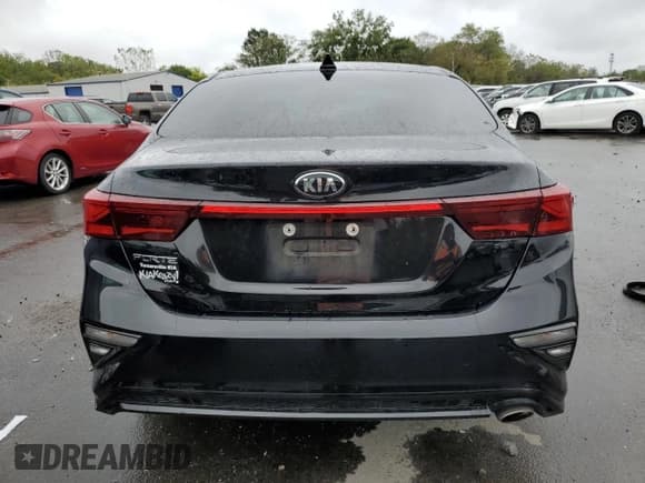 ✅ 2020 Kia Forte FE • VIN: 3KPF24AD5LE226446 • Lot: 81016745. Wystawiony na Copart z przebiegiem 60 679 mil. Bezpłatny archiwum sprzedaży aukcyjnych z USA i szczegółowy raport historii pojazdu na DreamBid. Zdjęcie 6.