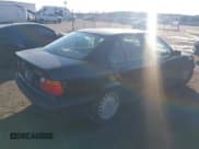 ✅ 1994 BMW 3 Series 325i • VIN: WBACB3328RFE19620 • Lot: 43835842. Listed on IAAI with 253,279 mi. Free auction sales archive from the USA and detailed vehicle history report at DreamBid. Image 4.