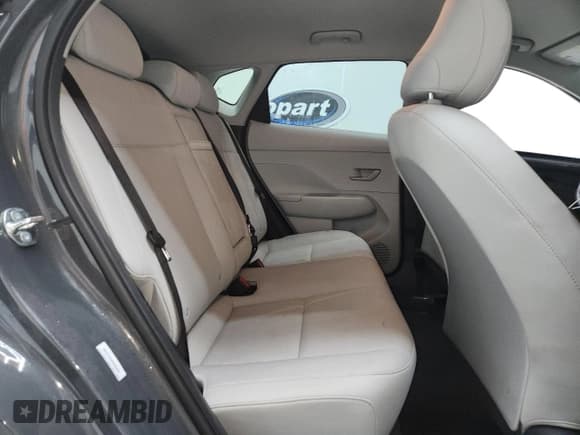 ✅ 2025 Hyundai Kona SEL • VIN: KM8HB3AB8SU212246 • Lot: 90502825. Wystawiony na Copart z przebiegiem 26 522 mil. Bezpłatny archiwum sprzedaży aukcyjnych z USA i szczegółowy raport historii pojazdu na DreamBid. Zdjęcie 11.