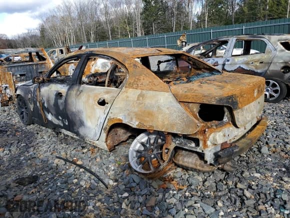 ✅ 2006 BMW 5 Series 530xi • VIN: WBANF73576CG68485 • Лот: 80312605. Опубликован ранее на Copart с пробегом Не указан. Бесплатный доступ к архиву аукционных продаж из США и подробный отчёт об истории автомобиля на DreamBid. Изображение 2.