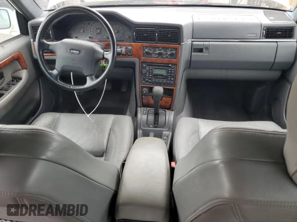 ✅ 1996 Volvo 960 • VIN: YV1KS9606T1089158 • Lot: 84606375. Listed on Copart with 103,197 mi. Free auction sales archive from the USA and detailed vehicle history report at DreamBid. Image 8.