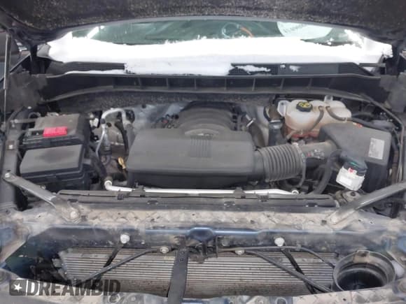 ✅ 2021 Chevrolet Silverado 1500 LT Trail Boss • VIN: 3GCPYFEL5MG299421 • Lot: 41490800. Wystawiony na IAAI z przebiegiem 97 118 mil. Bezpłatny archiwum sprzedaży aukcyjnych z USA i szczegółowy raport historii pojazdu na DreamBid. Zdjęcie 10.