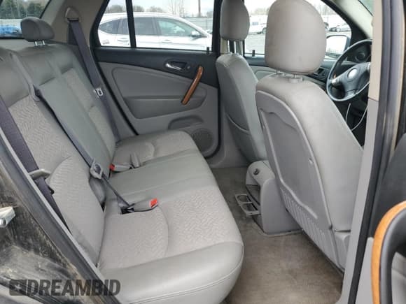 ✅ 2006 Saturn VUE • VIN: 5GZCZ63446S877008 • Lot: 49627595. Wystawiony na Copart z przebiegiem 140 373 mil. Bezpłatny archiwum sprzedaży aukcyjnych z USA i szczegółowy raport historii pojazdu na DreamBid. Zdjęcie 11.