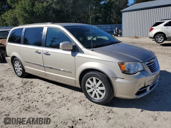 ✅ 2016 Chrysler Town & Country Touring • VIN: 2C4RC1BG5GR191557 • Lot: 90914865. Wystawiony na Copart z przebiegiem 115 258 mil. Bezpłatny archiwum sprzedaży aukcyjnych z USA i szczegółowy raport historii pojazdu na DreamBid. Zdjęcie 4.