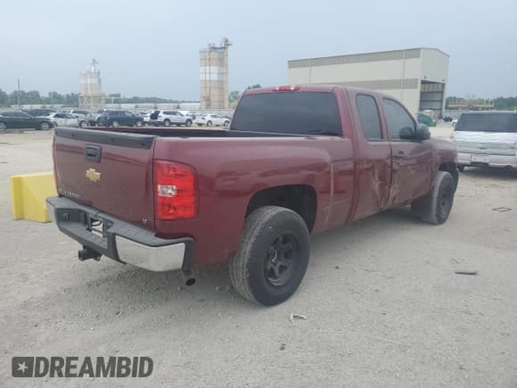✅ 2013 Chevrolet Silverado 1500 LT • VIN: 1GCRKSE77DZ235838 • Lot: 68128584. Listed on Copart with 144,298 mi. Free auction sales archive from the USA and detailed vehicle history report at DreamBid. Image 3.