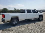 ✅ 2017 Chevrolet Silverado 2500HD Work Truck • VIN: 1GC1KUEY8HF118164 • Lot: 72285234. Wystawiony na Copart z przebiegiem 150 784 mil. Bezpłatny archiwum sprzedaży aukcyjnych z USA i szczegółowy raport historii pojazdu na DreamBid. Zdjęcie 3.