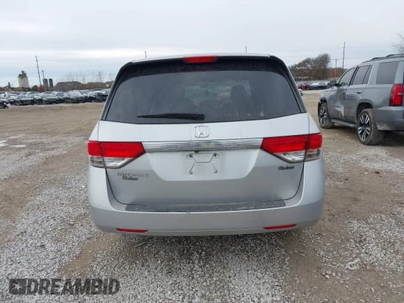 ✅ 2015 Honda Odyssey LX • VIN: 5FNRL5H21FB081747 • Lot: 43652913. Listed on IAAI with 135,832 mi. Free auction sales archive from the USA and detailed vehicle history report at DreamBid. Image 16.