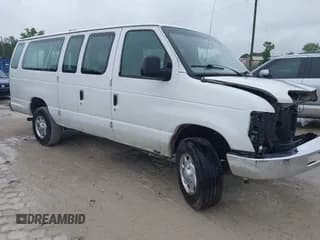 ✅ 2014 Ford Econoline Passenger XL • VIN: 1FBSS3BL2EDA66713 • Lot: 42413113. Wystawiony na IAAI z przebiegiem 255 430 mil. Bezpłatny archiwum sprzedaży aukcyjnych z USA i szczegółowy raport historii pojazdu na DreamBid. Zdjęcie 1.