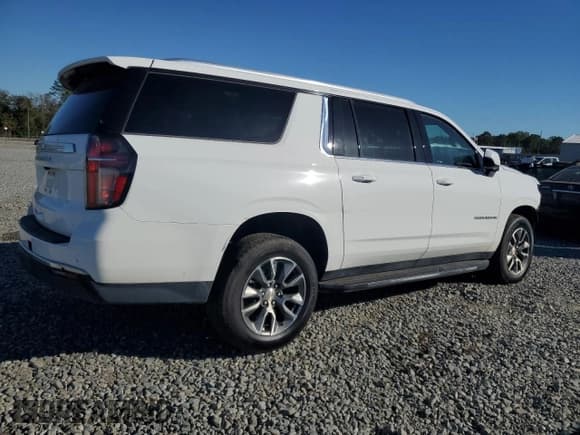 ✅ 2024 Chevrolet Suburban LS • VIN: 1GNSCBKD4RR253981 • Lot: 90696115. Listed on Copart with 32,662 mi. Free auction sales archive from the USA and detailed vehicle history report at DreamBid. Image 3.