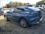 ✅ 2025 Buick Envista Avenir • VIN: KL47LCEP7SB172444 • Lot: 70647605. Wystawiony na Copart z przebiegiem 7 141 mil. Bezpłatny archiwum sprzedaży aukcyjnych z USA i szczegółowy raport historii pojazdu na DreamBid. Zdjęcie 2.