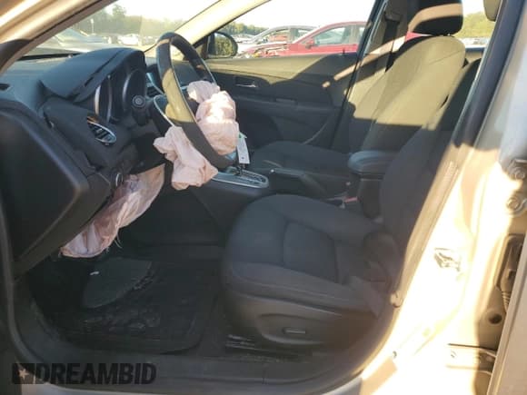 ✅ 2016 Chevrolet Cruze LT • VIN: 1G1PE5SB1G7208636 • Лот: 90523135. Опубликован ранее на Copart с пробегом 99 055 миль. Бесплатный доступ к архиву аукционных продаж из США и подробный отчёт об истории автомобиля на DreamBid. Изображение 7.