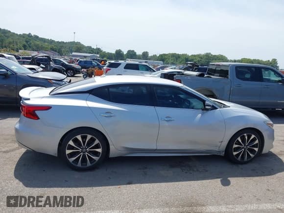 ✅ 2016 Nissan Maxima S • VIN: 1N4AA6AP4GC904576 • Lot: 43085427. Listed on IAAI with 114,866 mi. Free auction sales archive from the USA and detailed vehicle history report at DreamBid. Image 12.