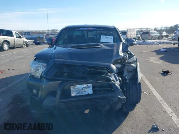 ✅ 2015 Toyota Tacoma • VIN: 3TMLU4EN5FM175671 • Лот: 41431744. Опубликован ранее на IAAI с пробегом 109 189 миль. Бесплатный доступ к архиву аукционных продаж из США и подробный отчёт об истории автомобиля на DreamBid. Изображение 12.
