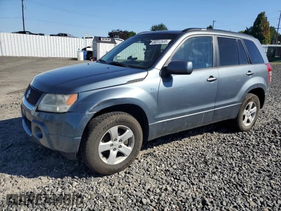 ✅ 2006 Suzuki Grand Vitara Luxury • VIN: JS3TD947864101142 • Лот: 80312535. Опубликован ранее на Copart с пробегом 212 436 миль. Бесплатный доступ к архиву аукционных продаж из США и подробный отчёт об истории автомобиля на DreamBid. Изображение 1.