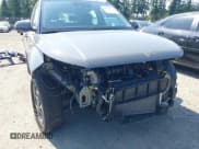 ✅ 2022 Hyundai Venue SEL • VIN: KMHRC8A34NU161274 • Lot: 42406706. Listed on IAAI with 9,500 mi. Free auction sales archive from the USA and detailed vehicle history report at DreamBid. Image 6.