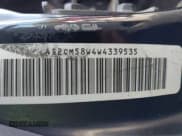 ✅ 1998 Isuzu Rodeo S • VIN: 4S2CM58W4W4339535 • Lot: 41231197. Wystawiony na IAAI z przebiegiem 327 828 mil. Bezpłatny archiwum sprzedaży aukcyjnych z USA i szczegółowy raport historii pojazdu na DreamBid. Zdjęcie 9.