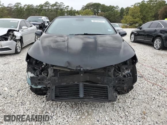 ✅ 2017 Chevrolet Volt LT • VIN: 1G1RA6S5XHU107960 • Lot: 38734724. Wystawiony na Copart z przebiegiem 103 107 mil. Bezpłatny archiwum sprzedaży aukcyjnych z USA i szczegółowy raport historii pojazdu na DreamBid. Zdjęcie 5.