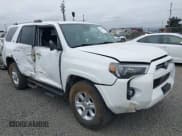 ✅ 2022 Toyota 4Runner SR5 • VIN: JTEMU5JR2N6053461 • Lot: 43195690. Listed on IAAI with 37,736 mi. Free auction sales archive from the USA and detailed vehicle history report at DreamBid. Image 1.
