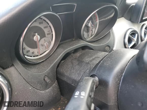 ✅ 2015 Mercedes-Benz GLA 250 • VIN: WDCTG4GBXFJ035343 • Lot: 85103595. Listed on Copart with Not provided. Free auction sales archive from the USA and detailed vehicle history report at DreamBid. Image 9.