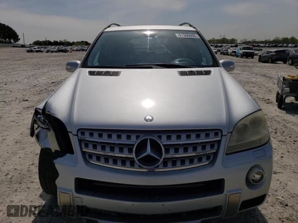 ✅ 2008 Mercedes-Benz M 550 • VIN: 4JGBB72E08A359600 • Lot: 51389995. Listed on Copart with 131,730 mi. Free auction sales archive from the USA and detailed vehicle history report at DreamBid. Image 5.