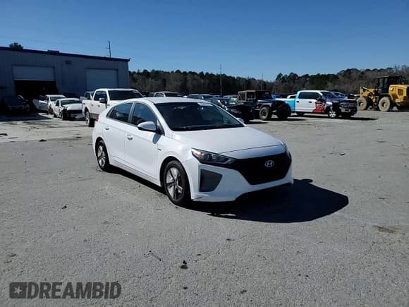 ✅ 2017 Hyundai Ioniq Blue • VIN: KMHC65LC9HU027938 • Lot: 48061475. Wystawiony na Copart z przebiegiem 87 612 mil. Bezpłatny archiwum sprzedaży aukcyjnych z USA i szczegółowy raport historii pojazdu na DreamBid. Zdjęcie 13.