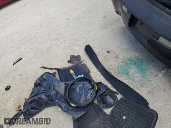 ✅ 2003 Chevrolet Monte Carlo SS • VIN: 2G1WX12K239290528 • Lot: 84918545. Listed on Copart with 234,065 mi. Free auction sales archive from the USA and detailed vehicle history report at DreamBid. Image 12.