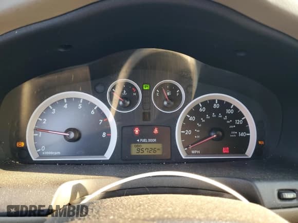 ✅ 2005 Hyundai Santa Fe GLS • VIN: KM8SC13D85U979024 • Lot: 71697445. Listed on Copart with 95,726 mi. Free auction sales archive from the USA and detailed vehicle history report at DreamBid. Image 9.