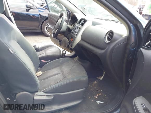 ✅ 2016 Nissan Versa SV • VIN: 3N1CN7AP0GL841321 • Лот: 43719925. Опубликован ранее на IAAI с пробегом 198 612 миль. Бесплатный доступ к архиву аукционных продаж из США и подробный отчёт об истории автомобиля на DreamBid. Изображение 5.