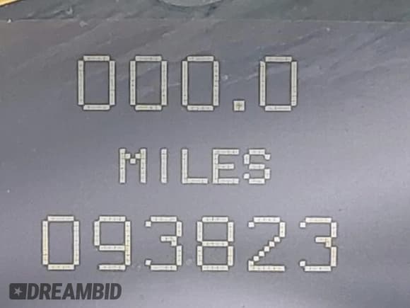 ✅ 2002 Mercedes-Benz CLK 320/430 • VIN: WDBLK65G62T118893 • Lot: 42300653. Wystawiony na IAAI z przebiegiem 93 823 mil. Bezpłatny archiwum sprzedaży aukcyjnych z USA i szczegółowy raport historii pojazdu na DreamBid. Zdjęcie 15.