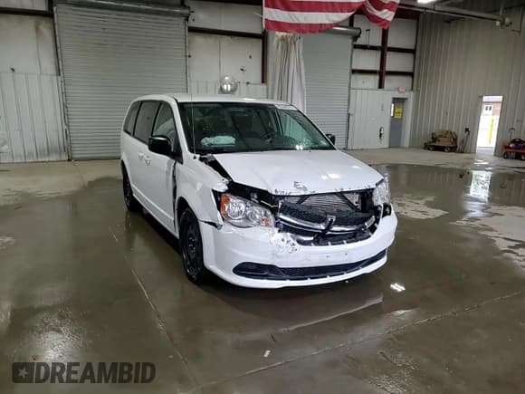 ✅ 2018 Dodge Grand Caravan SE Plus • VIN: 2C4RDGBG4JR273089 • Lot: 85506315. Wystawiony na Copart z przebiegiem 133 893 mil. Bezpłatny archiwum sprzedaży aukcyjnych z USA i szczegółowy raport historii pojazdu na DreamBid. Zdjęcie 14.