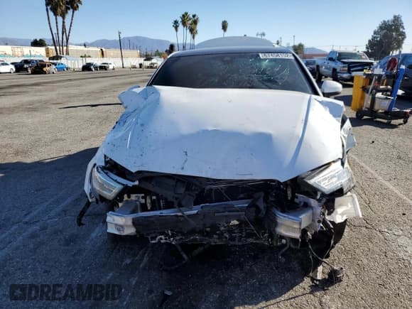 ✅ 2020 Audi A3 Premium Plus • VIN: WAUCUGFF8LA004931 • Lot: 67458152. Wystawiony na Copart z przebiegiem 22 858 mil. Bezpłatny archiwum sprzedaży aukcyjnych z USA i szczegółowy raport historii pojazdu na DreamBid. Zdjęcie 5.