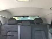 ✅ 2025 Hyundai Venue SEL • VIN: KMHRC8A35SU365903 • Lot: 53184665. Listed on Copart with 1,455 mi. Free auction sales archive from the USA and detailed vehicle history report at DreamBid. Image 10.