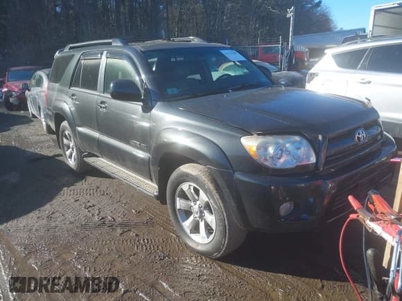 ✅ 2007 Toyota 4Runner Limited • VIN: JTEBT17R378041787 • Lot: 41433209. Wystawiony na IAAI z przebiegiem 211 875 mil. Bezpłatny archiwum sprzedaży aukcyjnych z USA i szczegółowy raport historii pojazdu na DreamBid. Zdjęcie 1.