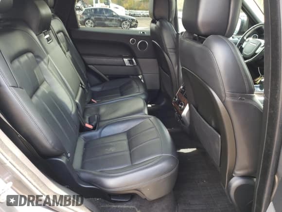 ✅ 2018 Land Rover Range Rover Sport HSE • VIN: SALWR2RV3JA812973 • Лот: 86790225. Опубликован ранее на Copart с пробегом 81 811 миль. Бесплатный доступ к архиву аукционных продаж из США и подробный отчёт об истории автомобиля на DreamBid. Изображение 11.