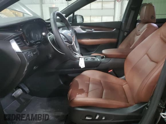 ✅ 2025 Cadillac XT5 AWD Premium Luxury • VIN: 1GYKNDR44SZ103342 • Лот: 47628305. Опубликован ранее на Copart с пробегом 1 747 миль. Бесплатный доступ к архиву аукционных продаж из США и подробный отчёт об истории автомобиля на DreamBid. Изображение 7.