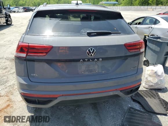 ✅ 2023 Volkswagen Atlas 2.0T SEL R-Line Black • VIN: 1V2SC2CA4PC211886 • Lot: 54224875. Wystawiony na Copart z przebiegiem 23 819 mil. Bezpłatny archiwum sprzedaży aukcyjnych z USA i szczegółowy raport historii pojazdu na DreamBid. Zdjęcie 6.