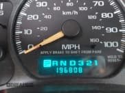 ✅ 2001 Chevrolet Suburban LT • VIN: 3GNEC16T51G284752 • Lot: 43535387. Listed on IAAI with 196,808 mi. Free auction sales archive from the USA and detailed vehicle history report at DreamBid. Image 16.