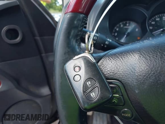 ✅ 2010 Lexus GS 350 • VIN: JTHCE1KS2A0028076 • Lot: 43047223. Wystawiony na IAAI z przebiegiem 228 189 mil. Bezpłatny archiwum sprzedaży aukcyjnych z USA i szczegółowy raport historii pojazdu na DreamBid. Zdjęcie 11.