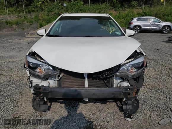 ✅ 2014 Toyota Corolla L • VIN: 2T1BURHE2EC196943 • Lot: 59630525. Listed on Copart with 127,923 mi. Free auction sales archive from the USA and detailed vehicle history report at DreamBid. Image 5.