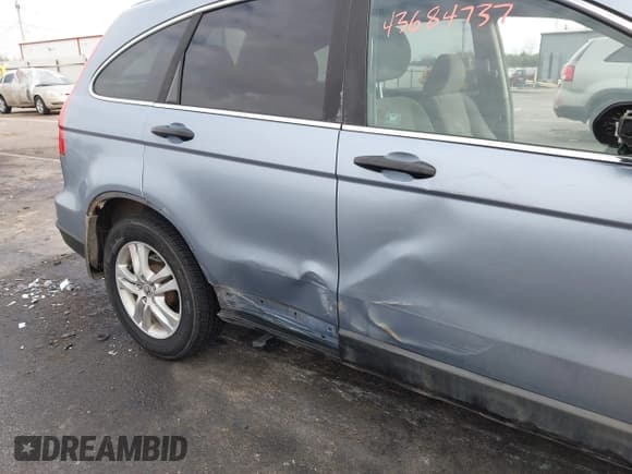 ✅ 2010 Honda CR-V EX • VIN: 5J6RE4H56AL023583 • Lot: 43684737. Wystawiony na IAAI z przebiegiem 207 543 mil. Bezpłatny archiwum sprzedaży aukcyjnych z USA i szczegółowy raport historii pojazdu na DreamBid. Zdjęcie 6.