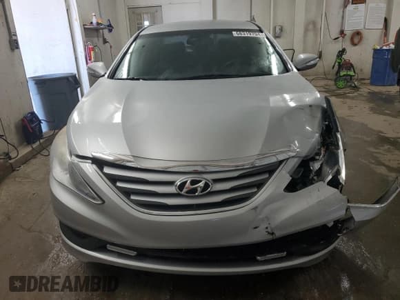 ✅ 2014 Hyundai Sonata GLS • VIN: 5NPEB4AC4EH893901 • Lot: 68319704. Listed on Copart with 154,823 mi. Free auction sales archive from the USA and detailed vehicle history report at DreamBid. Image 5.