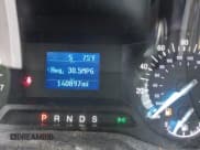 ✅ 2016 Ford Fusion S • VIN: 3FA6P0G79GR261765 • Lot: 42818797. Wystawiony na IAAI z przebiegiem 140 897 mil. Bezpłatny archiwum sprzedaży aukcyjnych z USA i szczegółowy raport historii pojazdu na DreamBid. Zdjęcie 7.