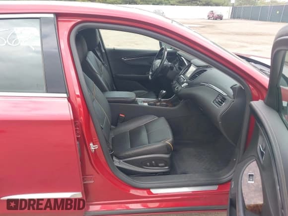 ✅ 2014 Chevrolet Impala LTZ • VIN: 1G1155S31EU122868 • Lot: 43258562. Wystawiony na IAAI z przebiegiem 48 381 mil. Bezpłatny archiwum sprzedaży aukcyjnych z USA i szczegółowy raport historii pojazdu na DreamBid. Zdjęcie 5.